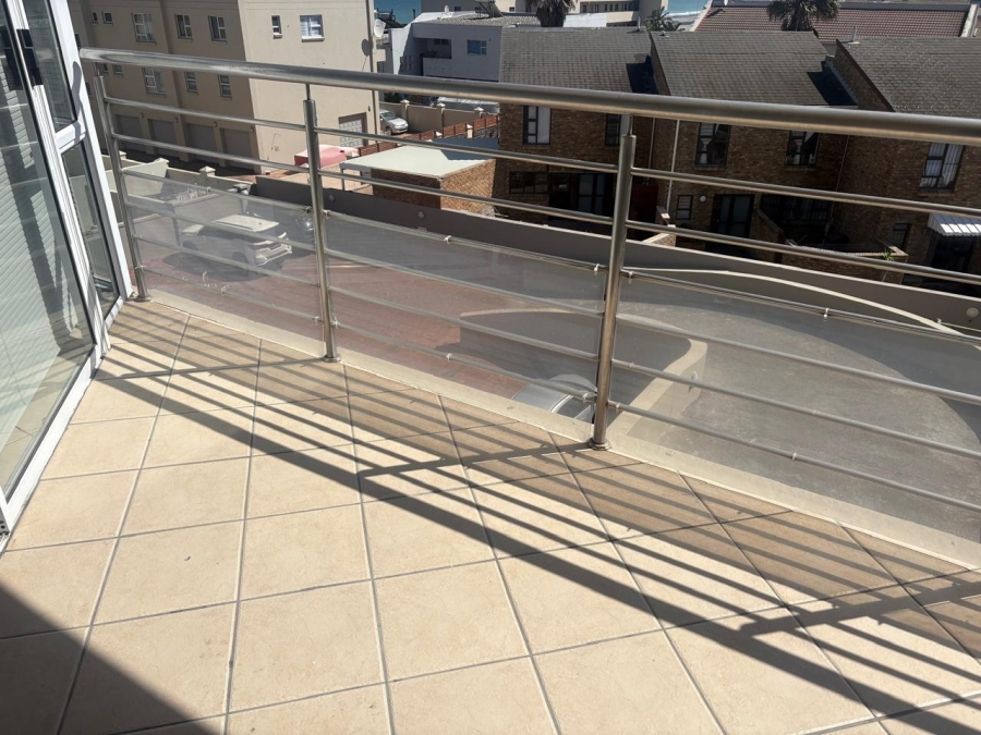To Let 3 Bedroom Property for Rent in West Beach Western Cape